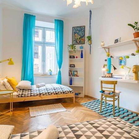 Blue Peace-Apartment With Free Parking In Center For 1-6 People Krasków Eksteriør bilde