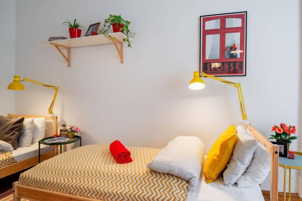 Blue Peace-Apartment With Free Parking In Center For 1-6 People Krasków Eksteriør bilde