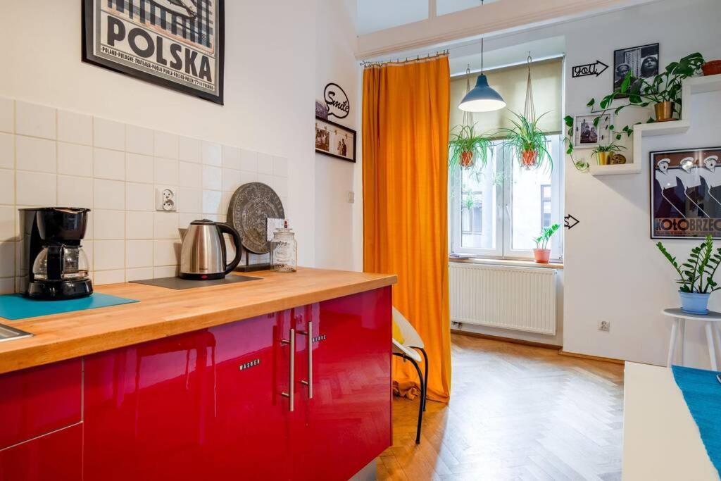 Blue Peace-Apartment With Free Parking In Center For 1-6 People Krasków Eksteriør bilde