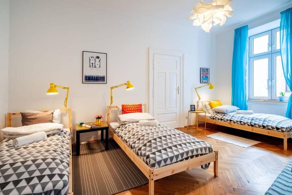 Blue Peace-Apartment With Free Parking In Center For 1-6 People Krasków Eksteriør bilde